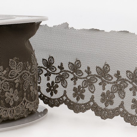 Broderie/tulle 72 mm