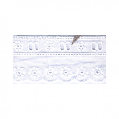 Broderie anglaise
