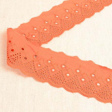 Broderie vagues