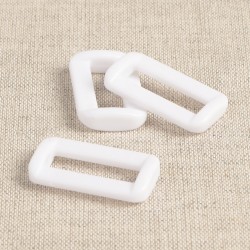 Boucles rectangulaires blanches