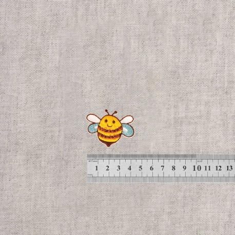 S ecusson dans le jardin - Abeille