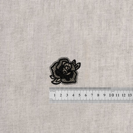 S ecusson en dentelle - Rose noir