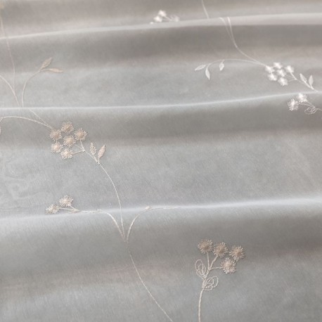Tissu Voile Brodé Coloris Lin