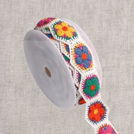 Galon crochet fleurs