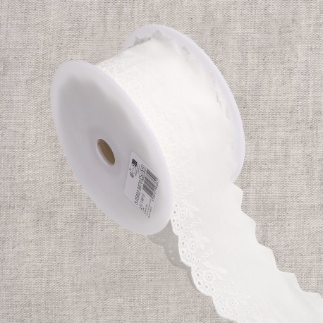 Broderie fleurs Blanc
