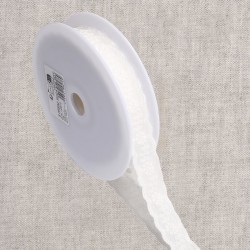 Broderie entre deux fleurs Blanc - 