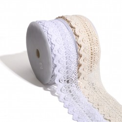 Dentelle cercles deux rangs festonnée