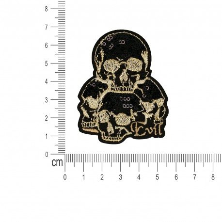 M ecusson tetes de mort - Evil