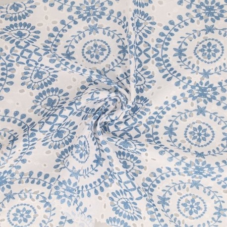 Tissu Broderie Coton Fleurs Bleu